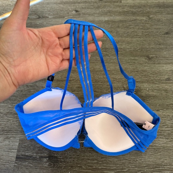 Victoria's Secret Vibrant Blue Lace Bra - Picture 3 of 4